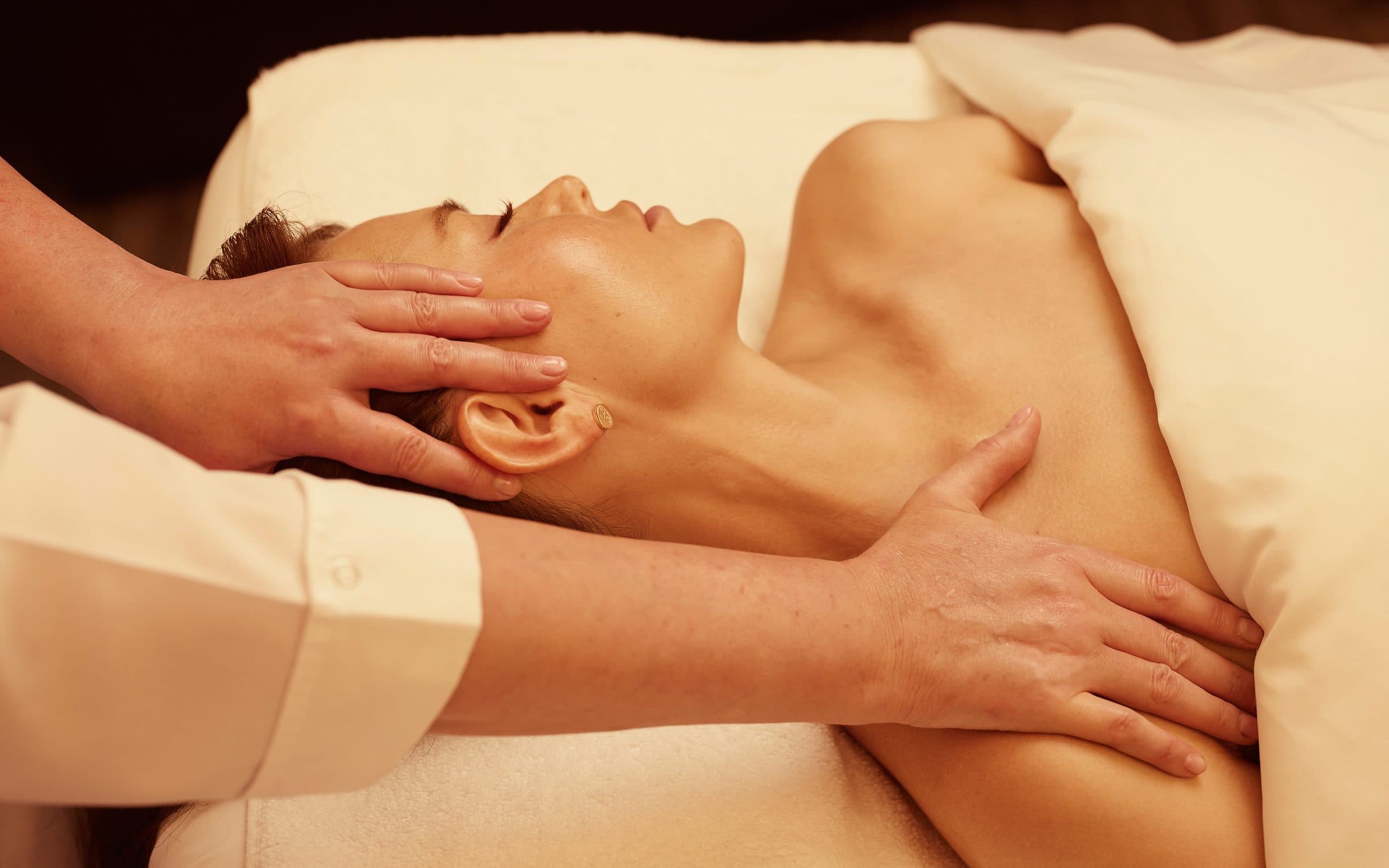 Zhanna Graeff releasing the platysma